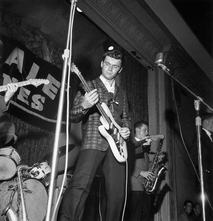 crosstown_traffic_dick_dale crosstown_traffic_dick_dale
