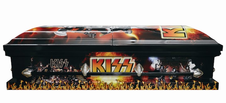 crosstown_traffic_kiss_kasket crosstown_traffic_kiss_kasket