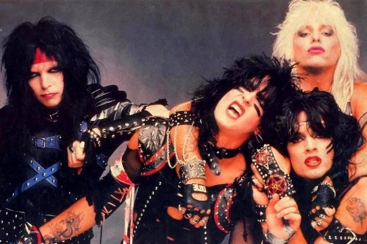crosstown_traffic_motley_crue crosstown_traffic_motley_crue